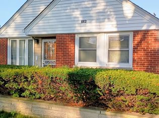 443 Granville Ave, Bellwood, IL 60104