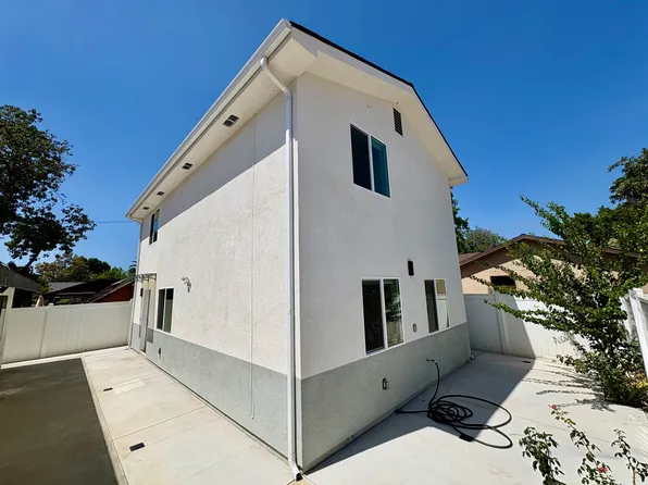 18649 Eccles St, Northridge, CA 91324