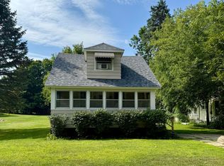 8 Cooper St, Greenwich, NY 12834