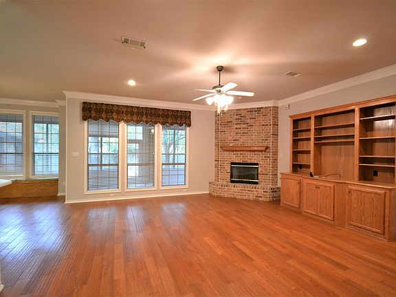 3rd image of 5130 Bellerive Bend Dr