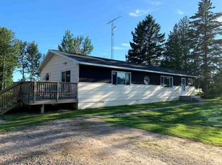 9327 24th Rd, Rapid River, MI 49878
