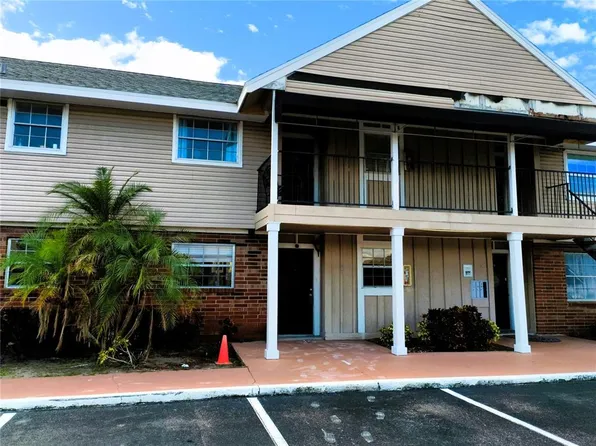 200 COUNTRY CLUB DRIVE #805, LARGO, FL 33771