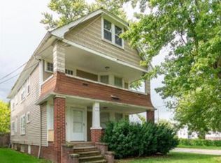 3512 W 100th St, Cleveland, OH 44111