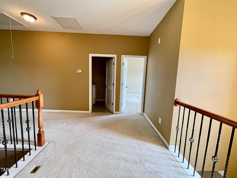 414 Weatherbrook Way — Photo 16