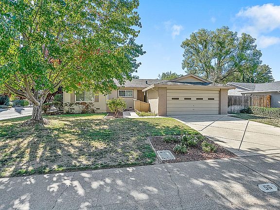 3rd image of 56 Glenville Cir