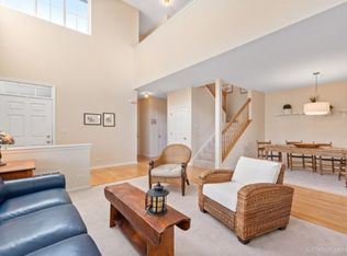 243 Grand Ridge Rd, Saint Charles, IL 60175