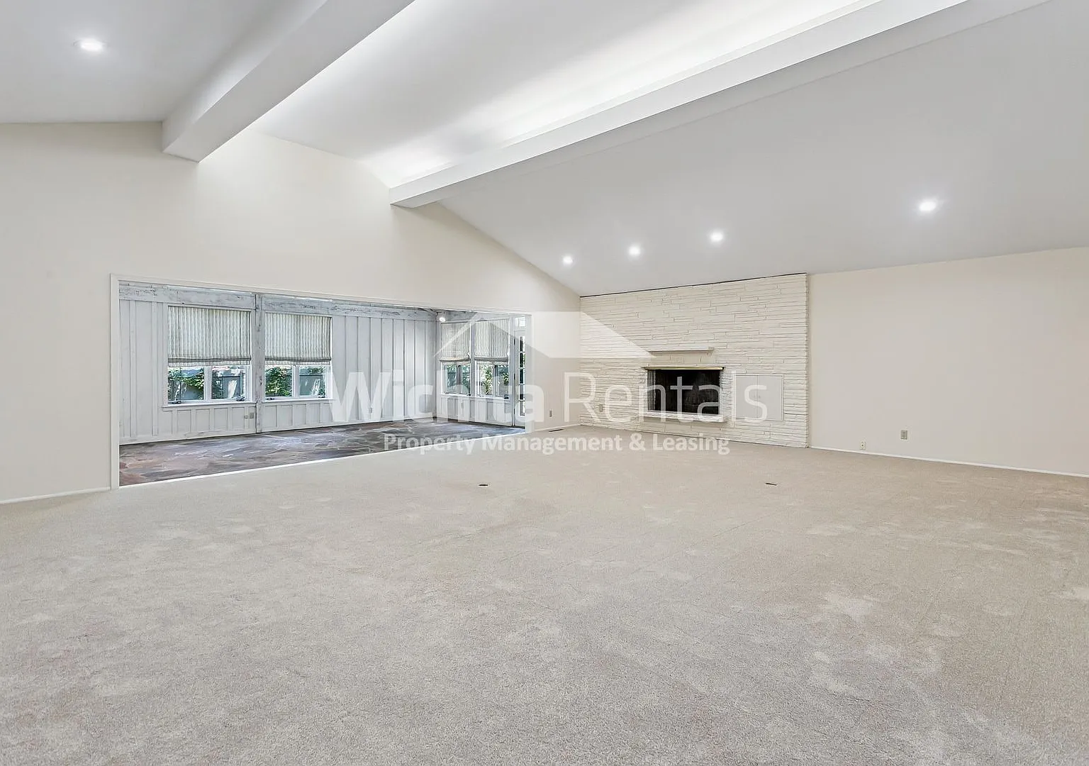 Beautiful 2,961 Sqft home in a Great Neighborhood!! — Photo 2