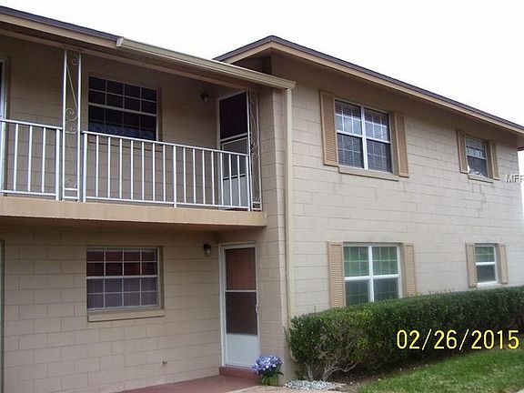 3rd image of 1100 E Caroline St APT 224