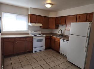 4315 Dewey Dr APT 3, Colorado Springs, CO 80916