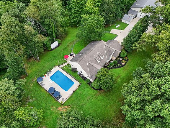 2nd image of 5440 Pleasant Valley Rd SW