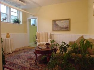 22 Concord Ave APT F, Cambridge, MA 02138