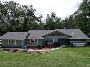 2323 W Fairway Loop, Citrus Springs, FL 34434