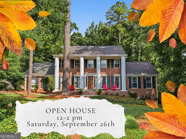 2059 Mountain Creek Dr, Stone Mountain, GA 30087