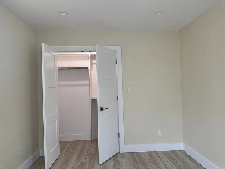 7316 Lasalette St — Photo 2