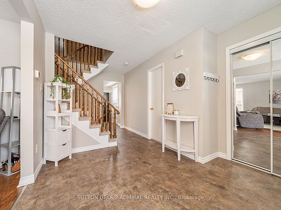 5th image of 195 Ridge Rd