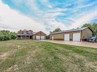 27597 W Wilmot Rd, Antioch, IL 60002