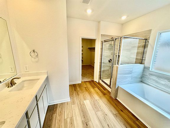 4th image of 238 Cathedral Mountain Dr