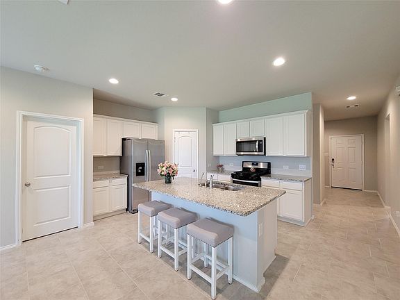 4th image of 4431 Andorno Dr