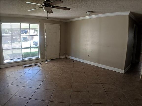 4th image of 300 Jamie Blvd