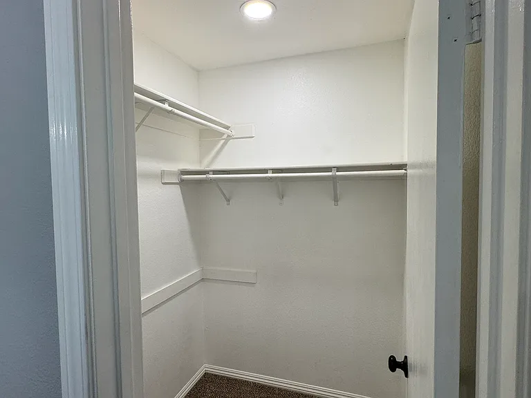 6642 Rosemary Ct — Photo 6