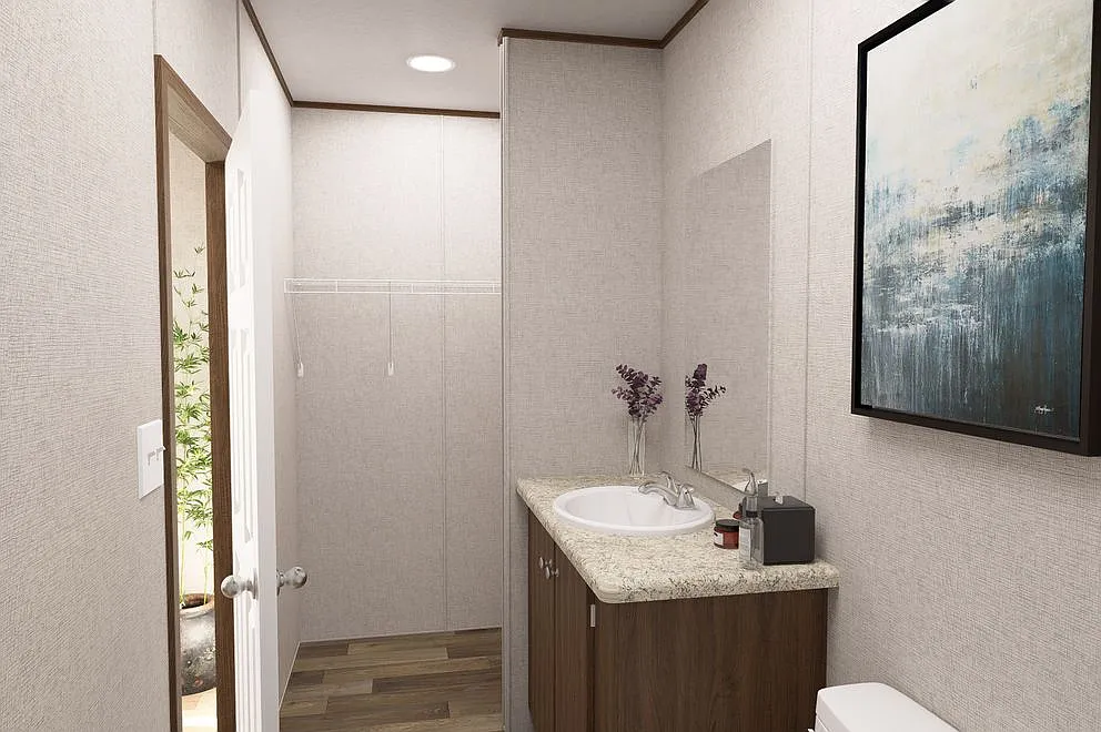 3 bed, 869 sqft, $999 — Photo 3