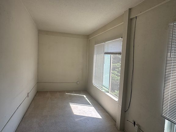 5th image of 309 E 3rd Ave #3357b22ab