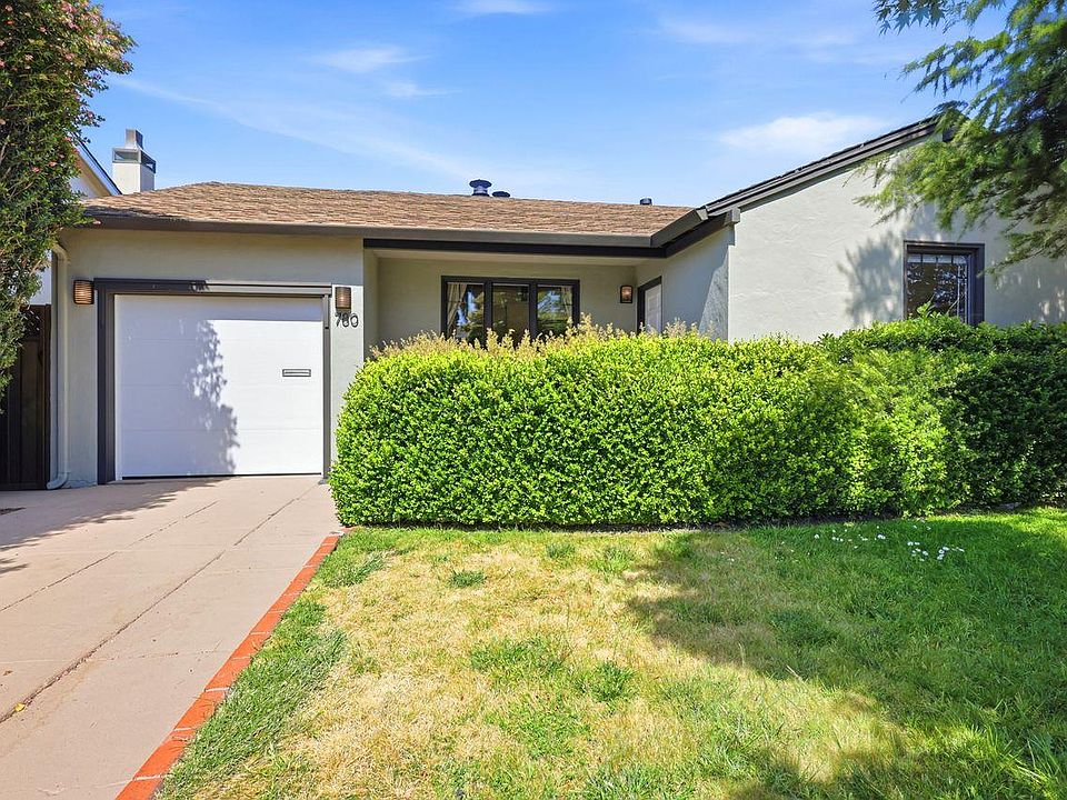 1st image of 780 Acacia Ave