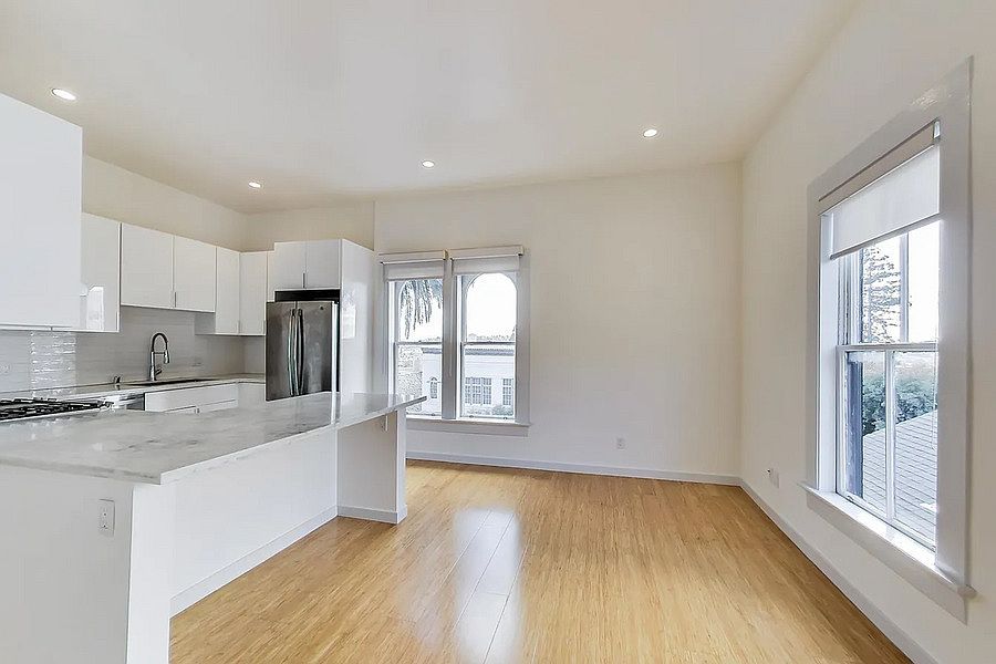1st image of 332 Fair Oaks St APT 5