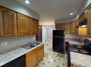 1531 Green St APT 1, Philadelphia, PA 19130