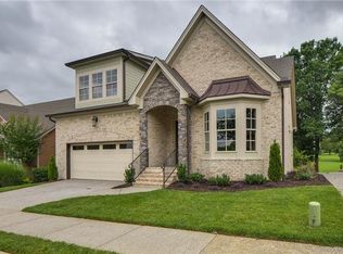 1015 Peck Pl, Hendersonville, TN 37075