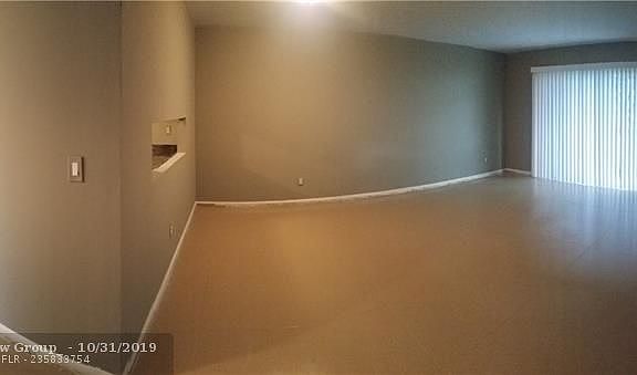 3rd image of 15201 NE 6th Ave APT C105