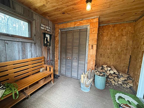 4th image of 364 Oberdorf Road #153