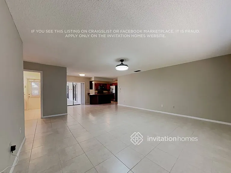 4069 Alpinia Ct S — Photo 5