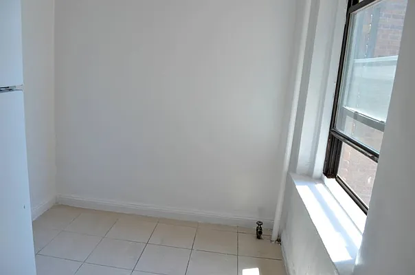 Rented by Living New York | media 25