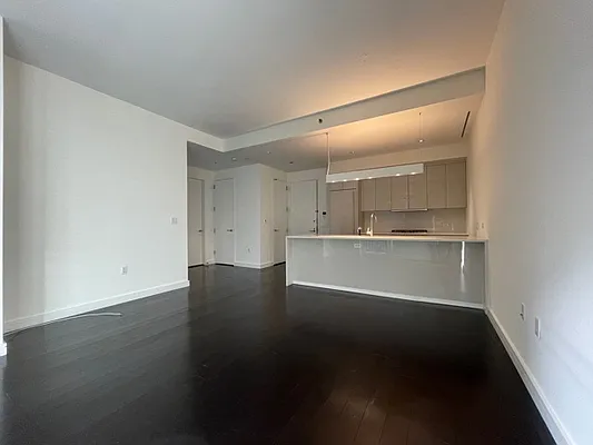 Rented by Compass | media 50