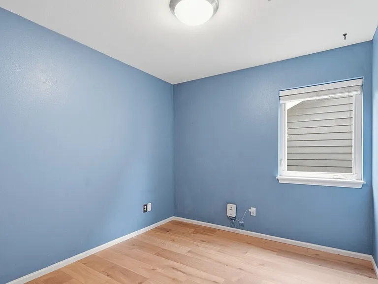 2116 California Ave SW #201 — Photo 7