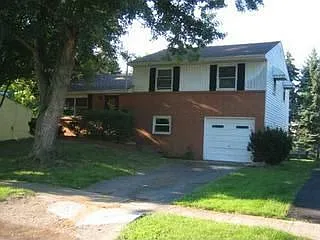 4903 Folger Dr photo 1