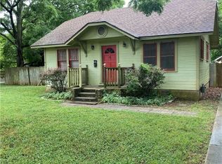 304 N 9th St, Rogers, AR 72756