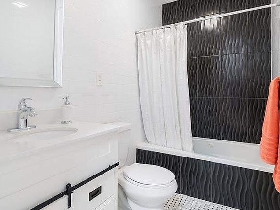 5th image of 806 Herkimer St #2
