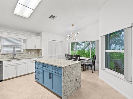 212 Trails End, Greenacres, FL 33413