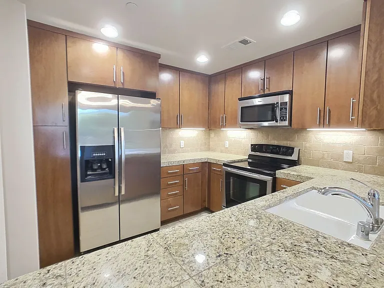 2988 Grassina St #309 — Photo 4
