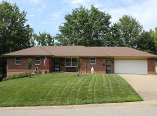 123 Grove Ave, Bonner Springs, KS 66012