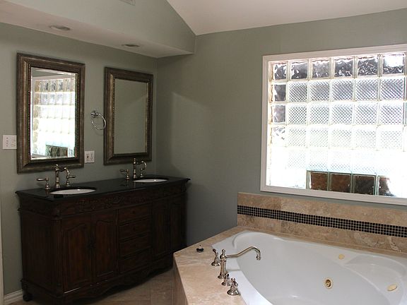 Master Bath 1