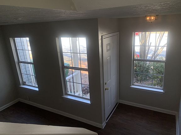 4th image of 2347 Wellington Cir #1