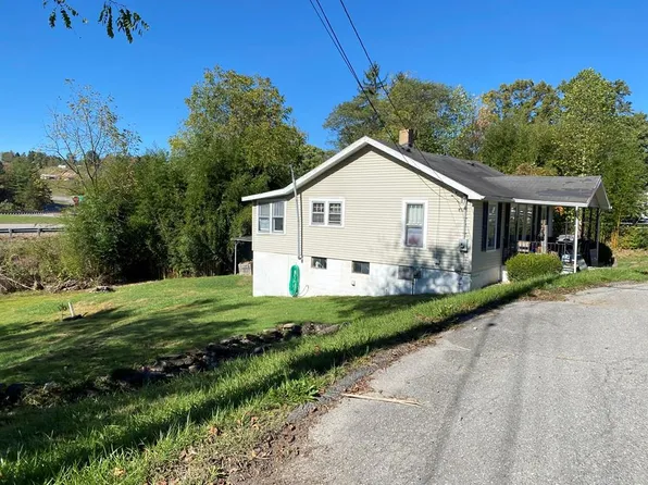 124 Walker Ave, Beckley, WV 25801