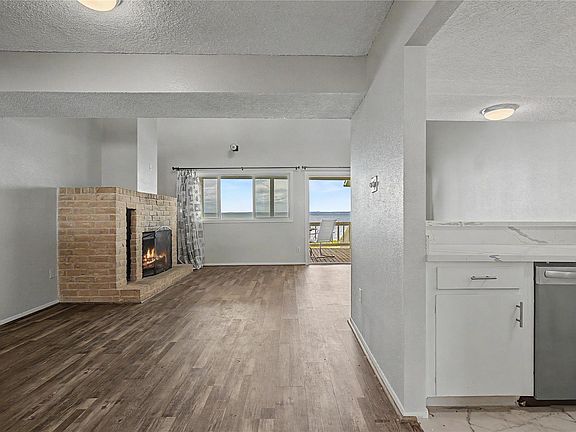 4th image of 325 Carolcrest Ln Unit 3