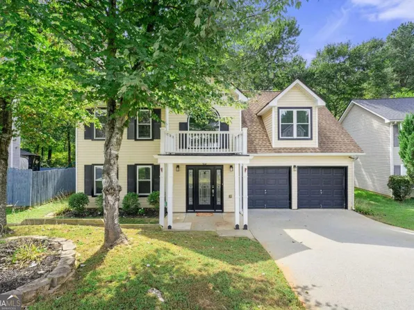 1086 Erie Cir, Stone Mountain, GA 30087