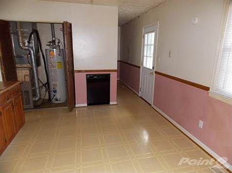 4th image of 603 Rosewood Dr