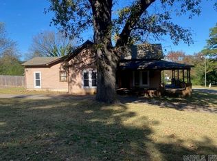 670 Main St, Clinton, AR 72031
