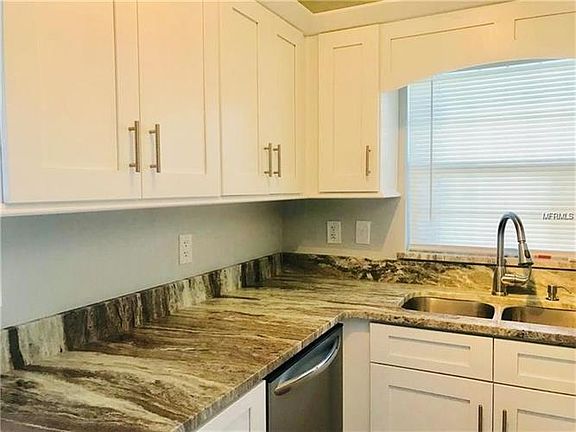 3rd image of 5914 Harrington Dr